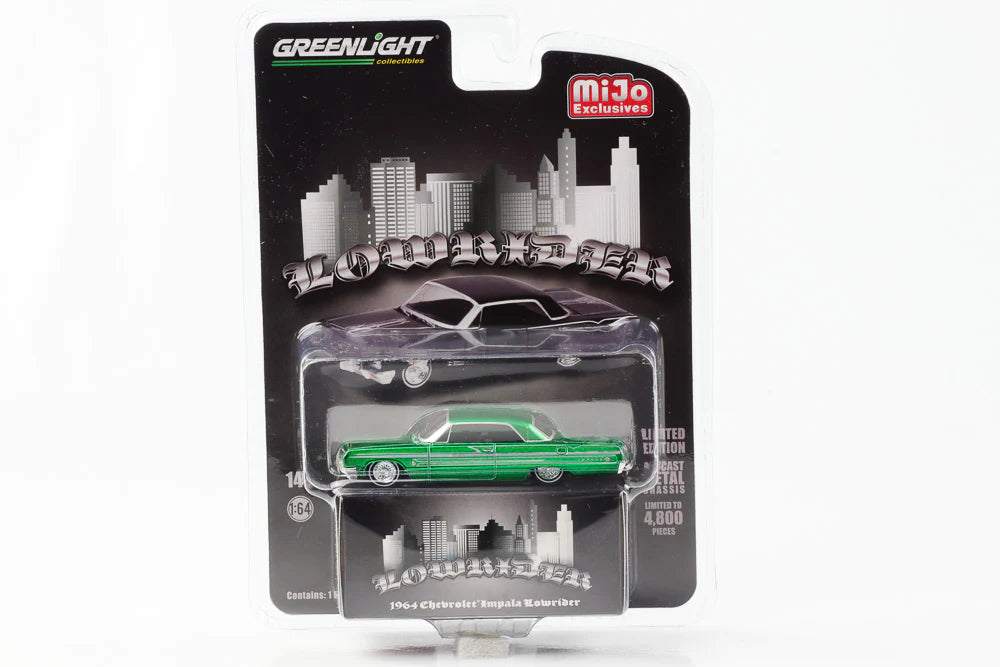 Greenlight 1:64 Lowrider 1963 Chevrolet Impala SS Black GREEN MACHINE