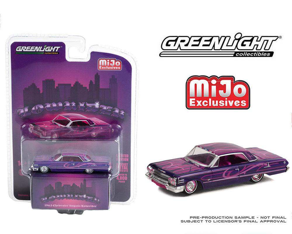 Greenlight 1:64 Lowrider 1963 Chevrolet Impala SS Purple