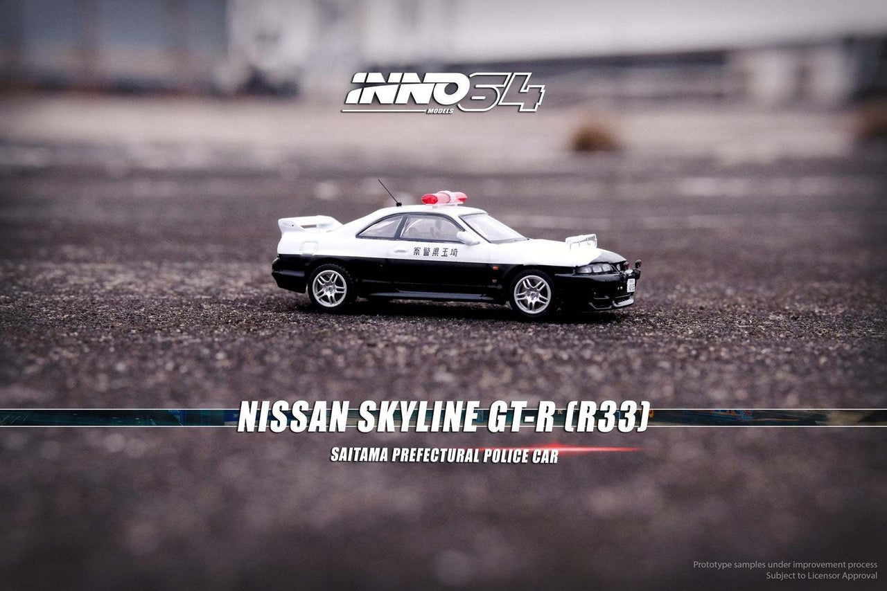 INNO64 1:64 Nissan Skyline R33 GT-R Japanese Police