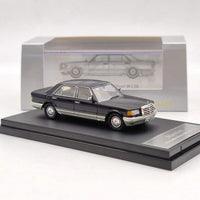Thumbnail for Master 1:64 Mercedes Benz 560SEL W126