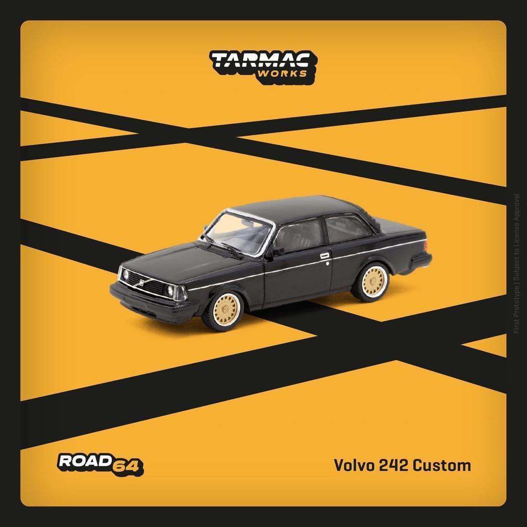 Tarmac Works 1:64 Volvo 242 Custom Black