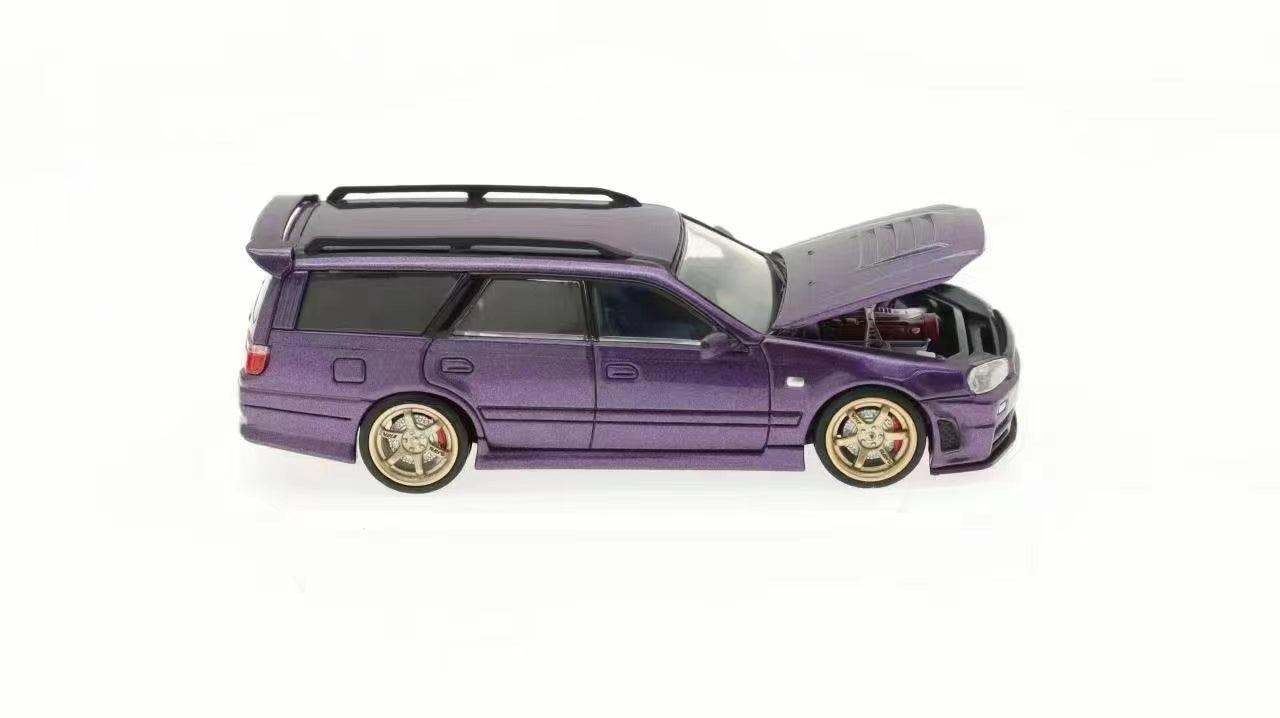 Zoom 1:64 Nissan Stagea w/R34 Front